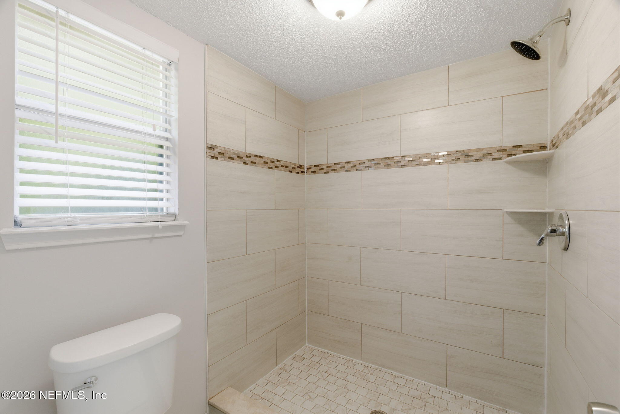 2352 SCENIC VIEW Court
