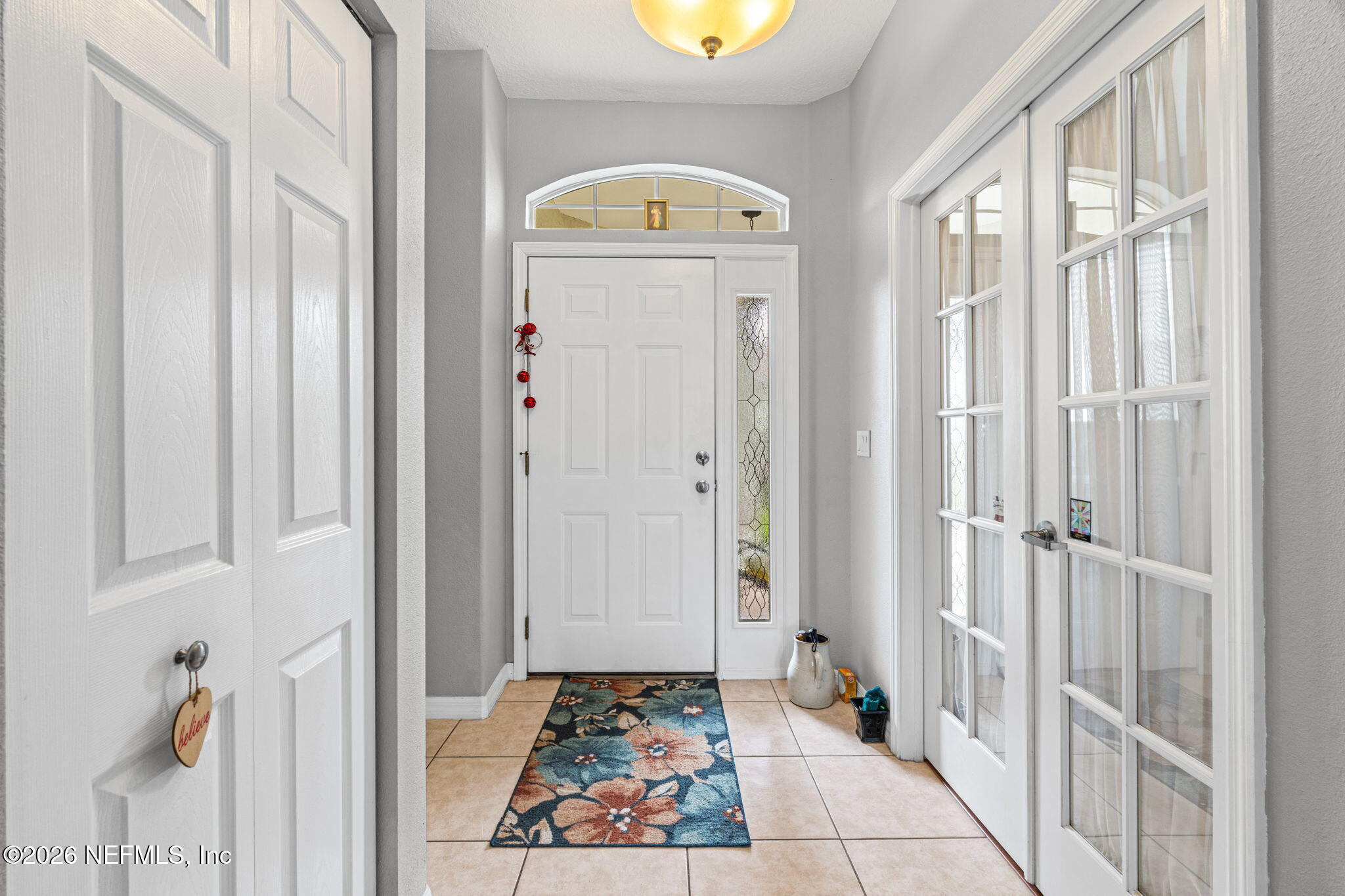 15 ROYALE Lane