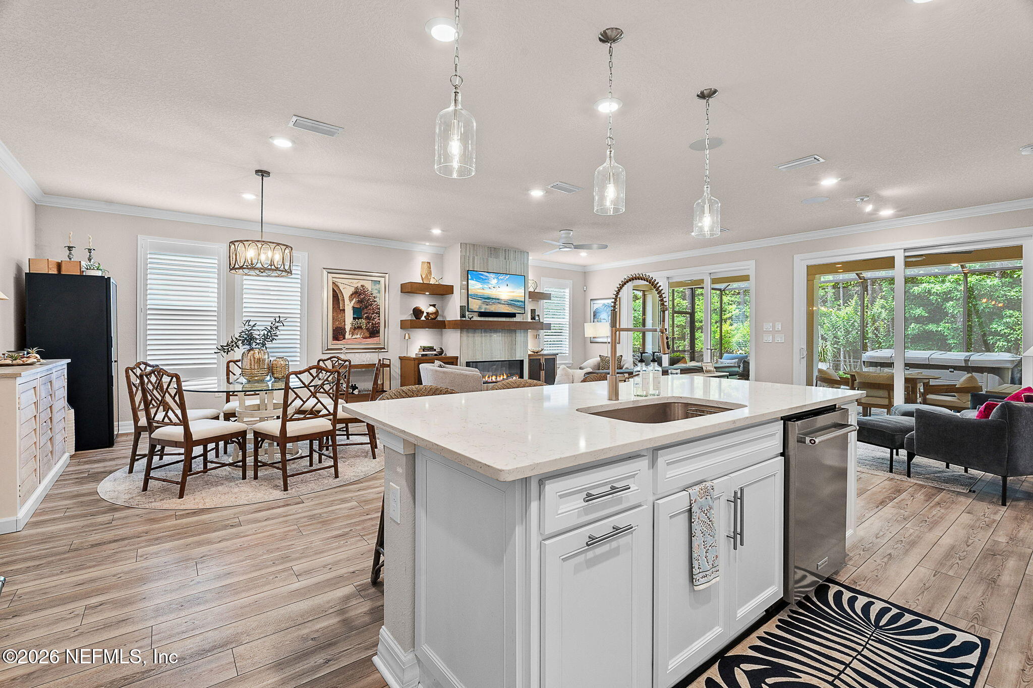 225 WOODGATE Drive