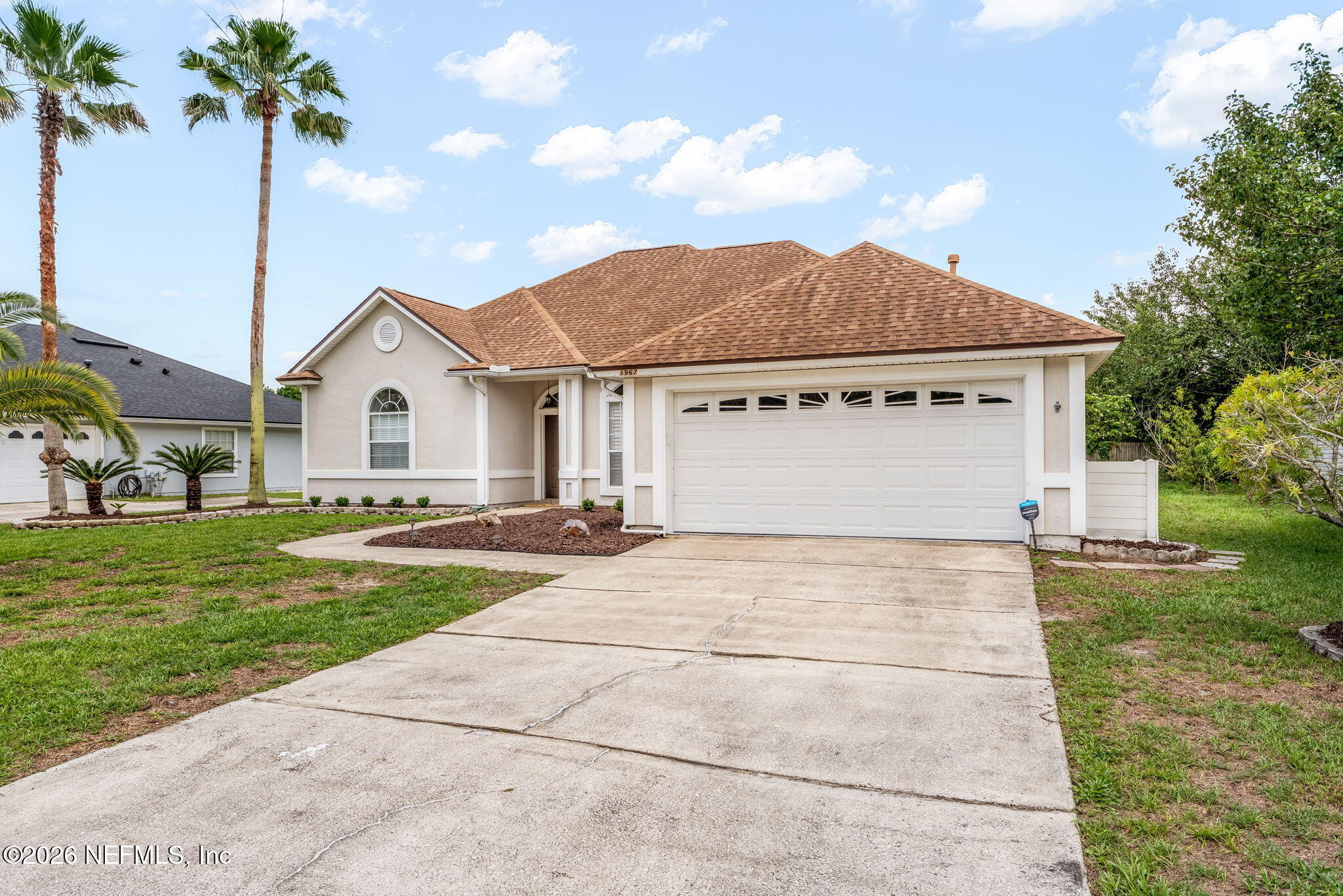 1967 WILLESDON Drive E