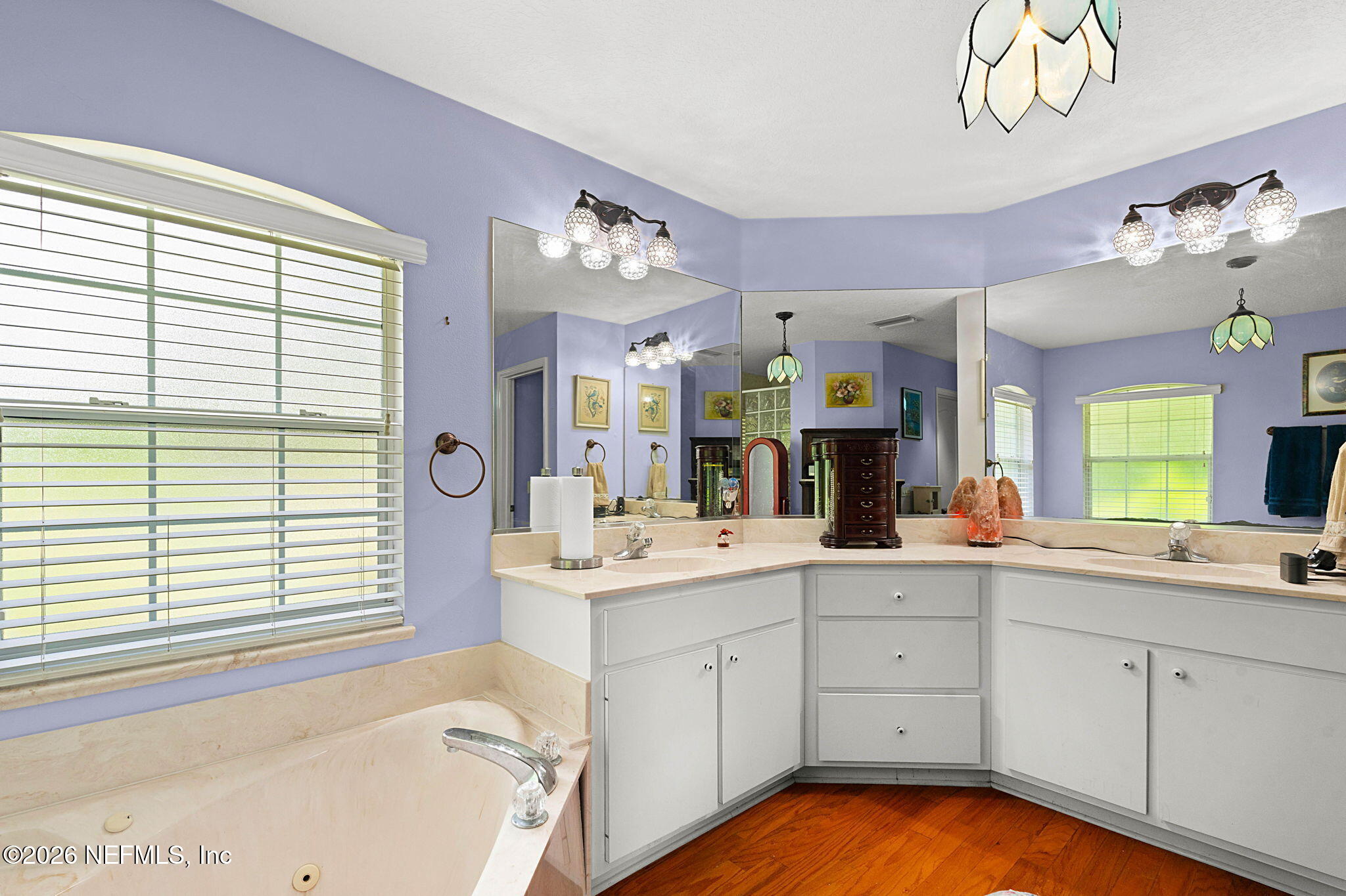 50 NE 35TH Street
