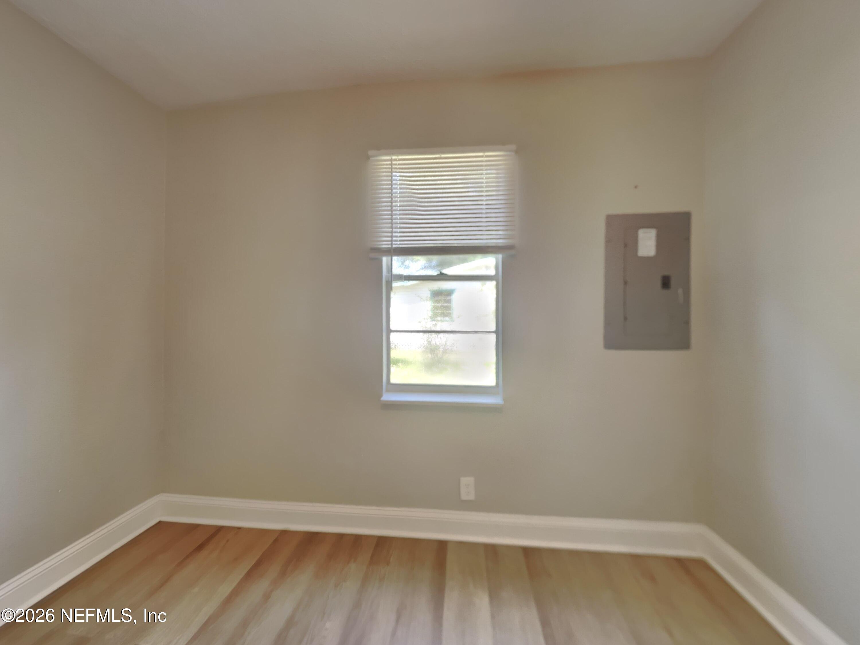 365 DELMONTE Street