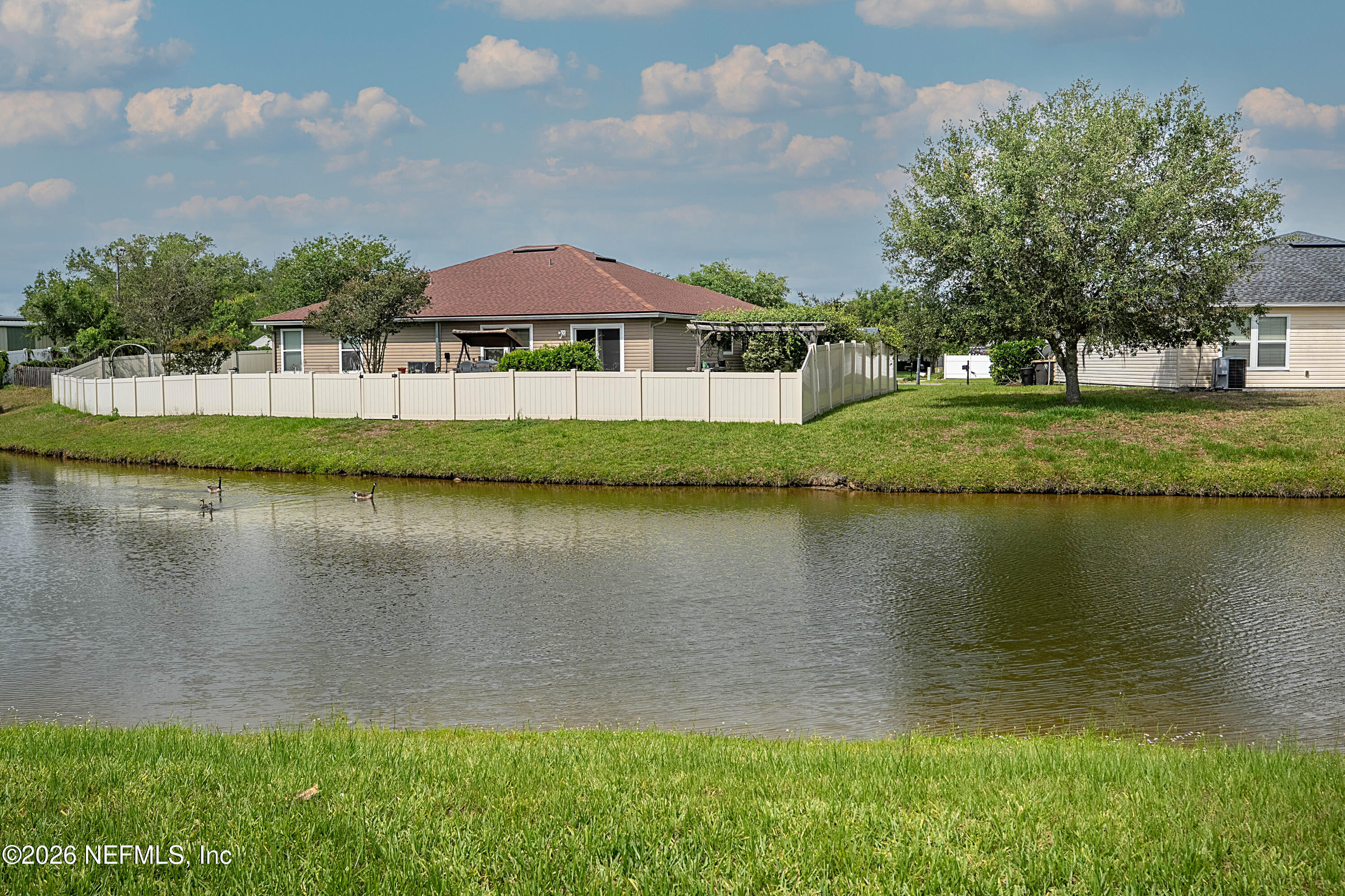 6359 LAKE PLANTATION Drive