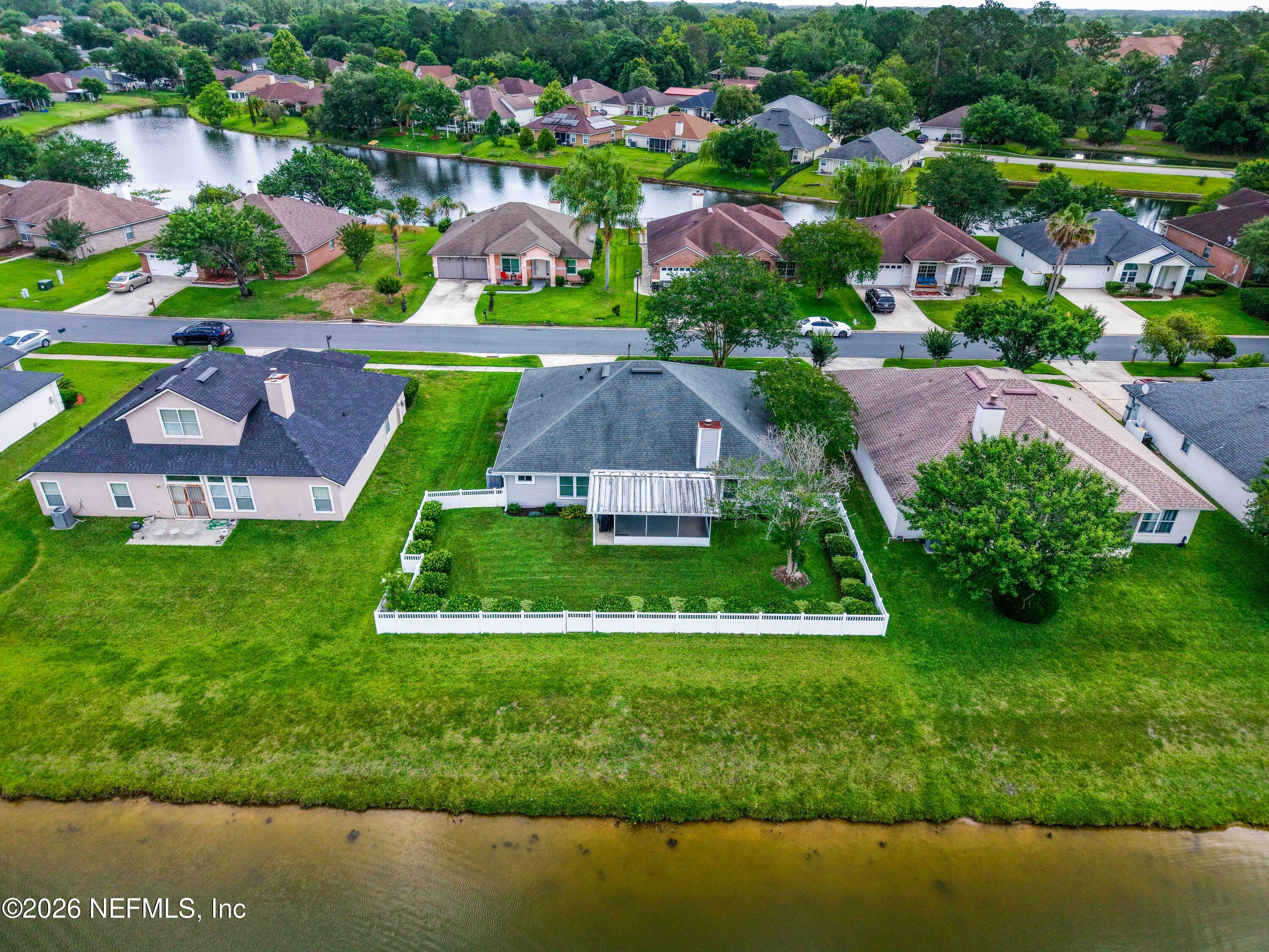 6359 LAKE PLANTATION Drive