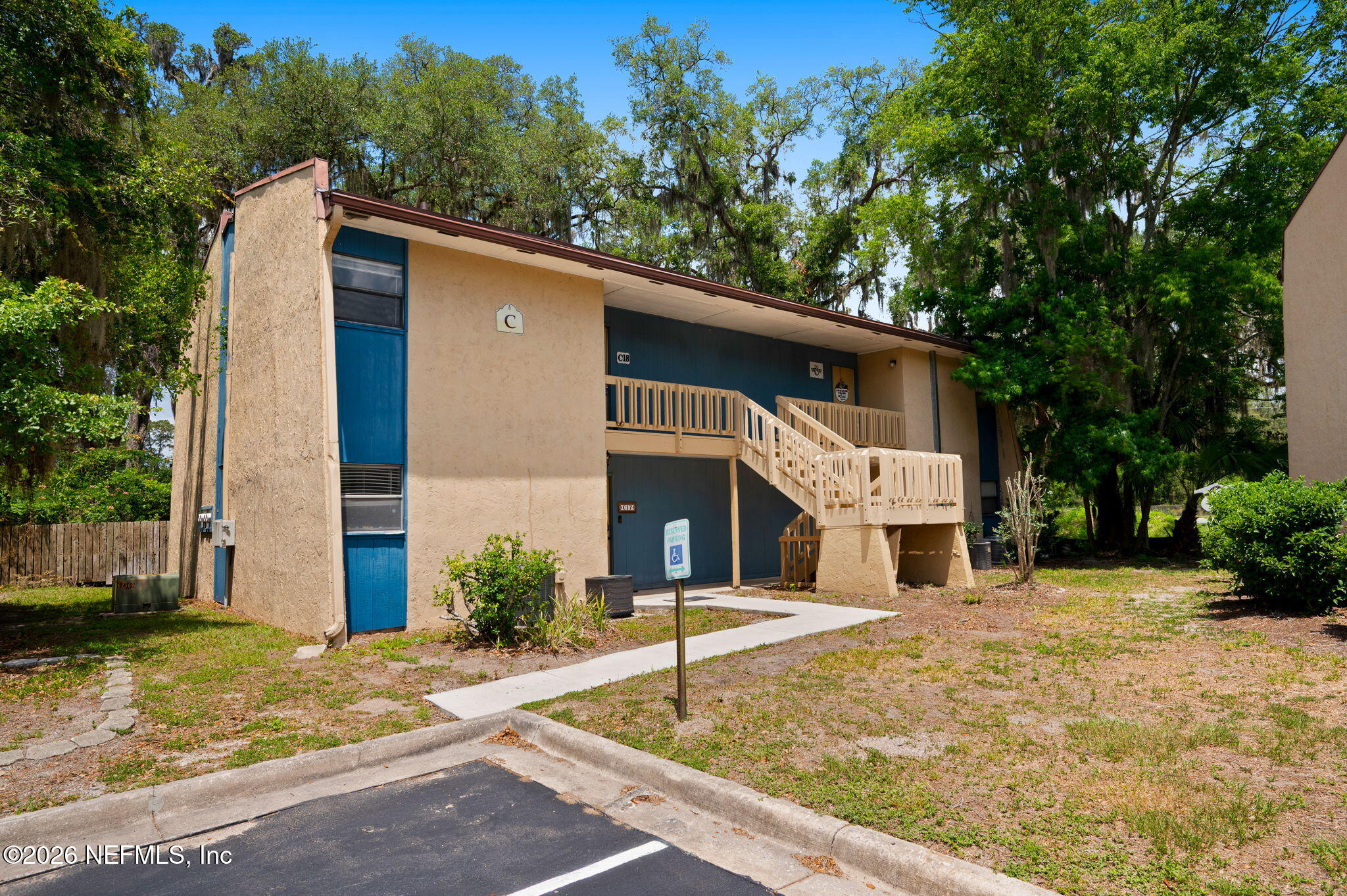 2811 SW ARCHER Road C18