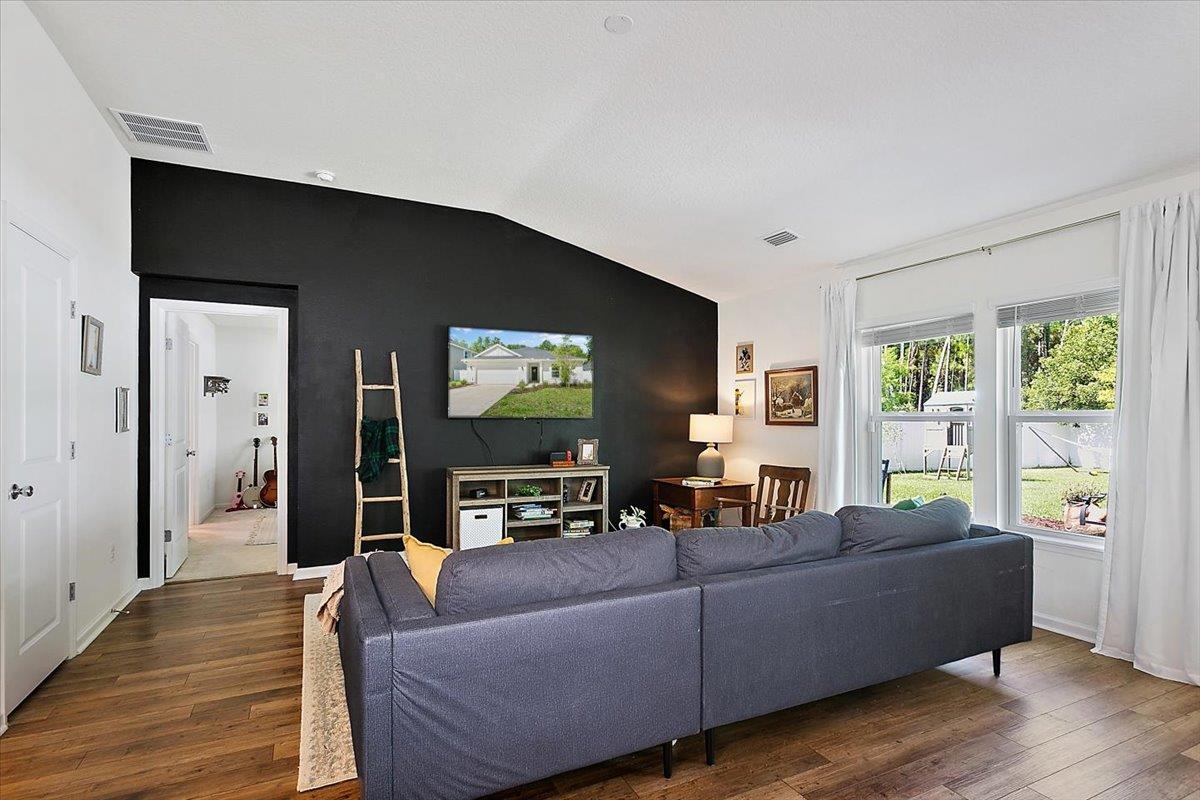 614 Tumbled Stone Way