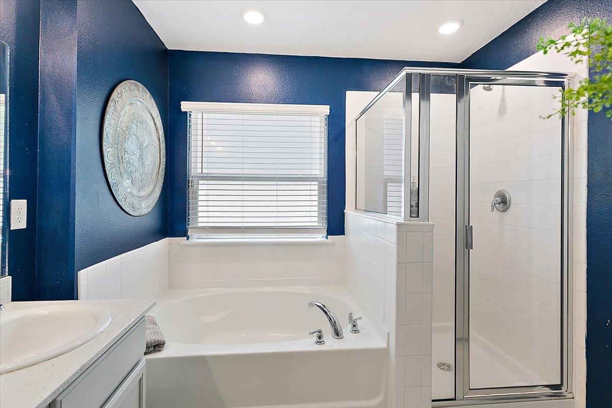 614 Tumbled Stone Way