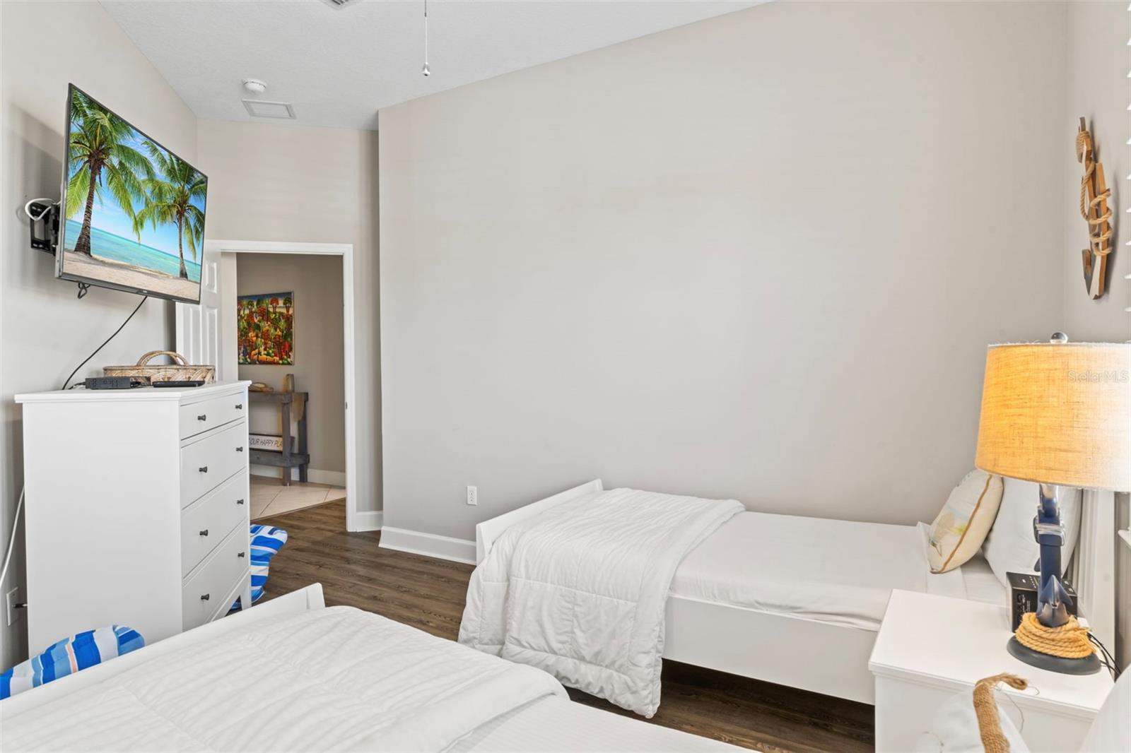 5 OCEAN CREST WAY #1411