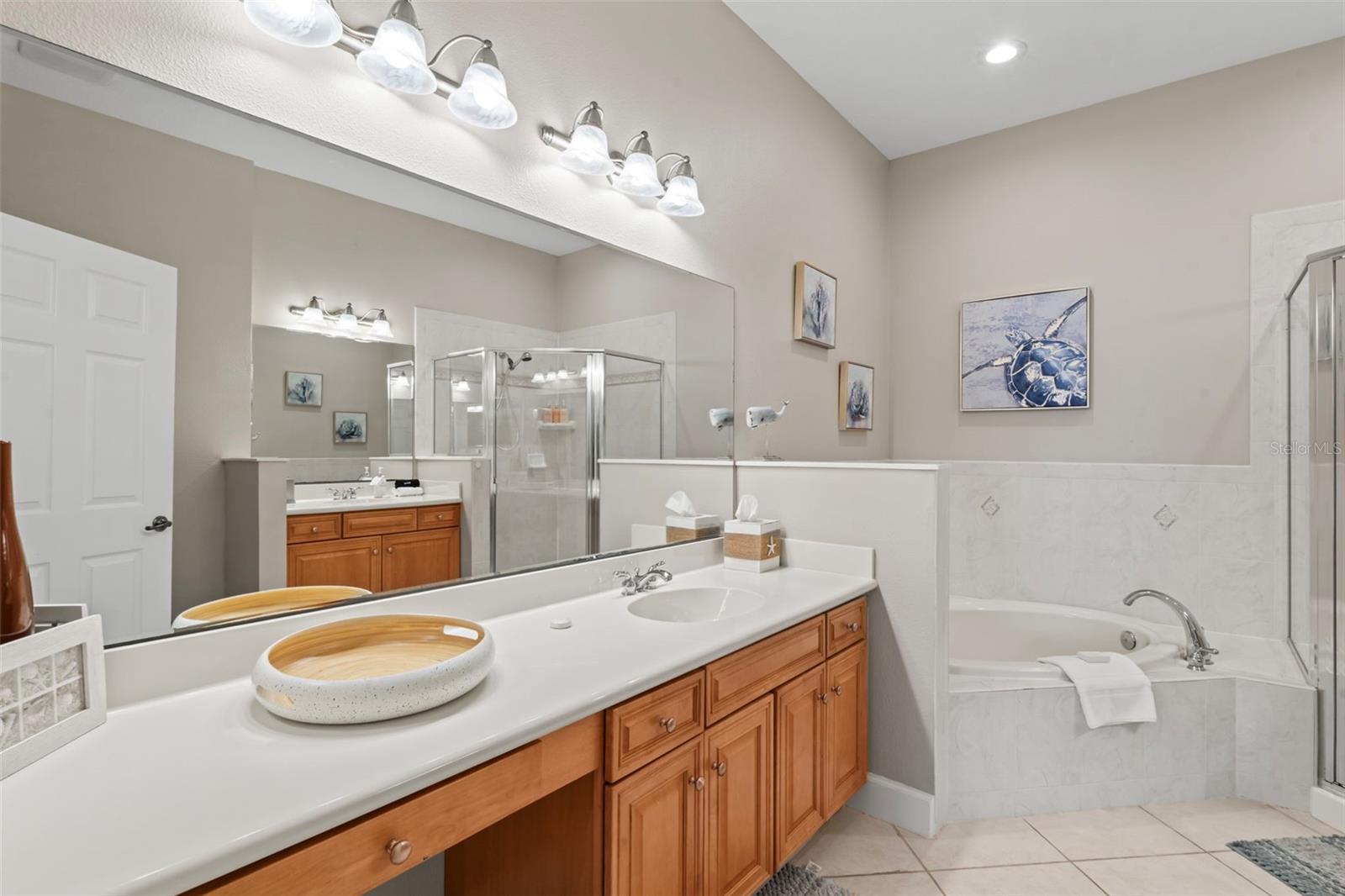 5 OCEAN CREST WAY #1411