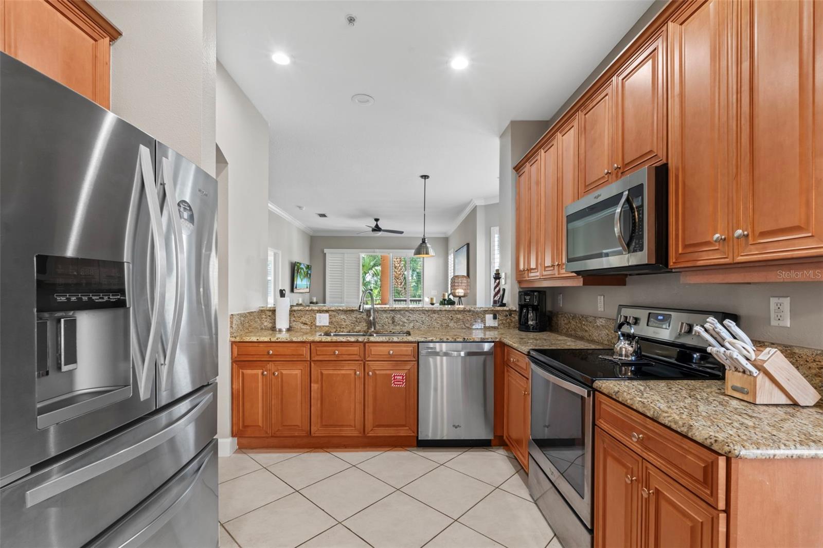 5 OCEAN CREST WAY #1411