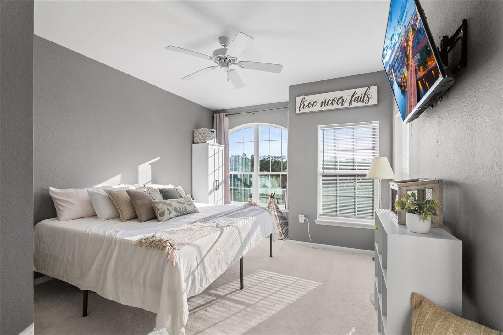 245 OLD VILLAGE CENTER CIR #7309