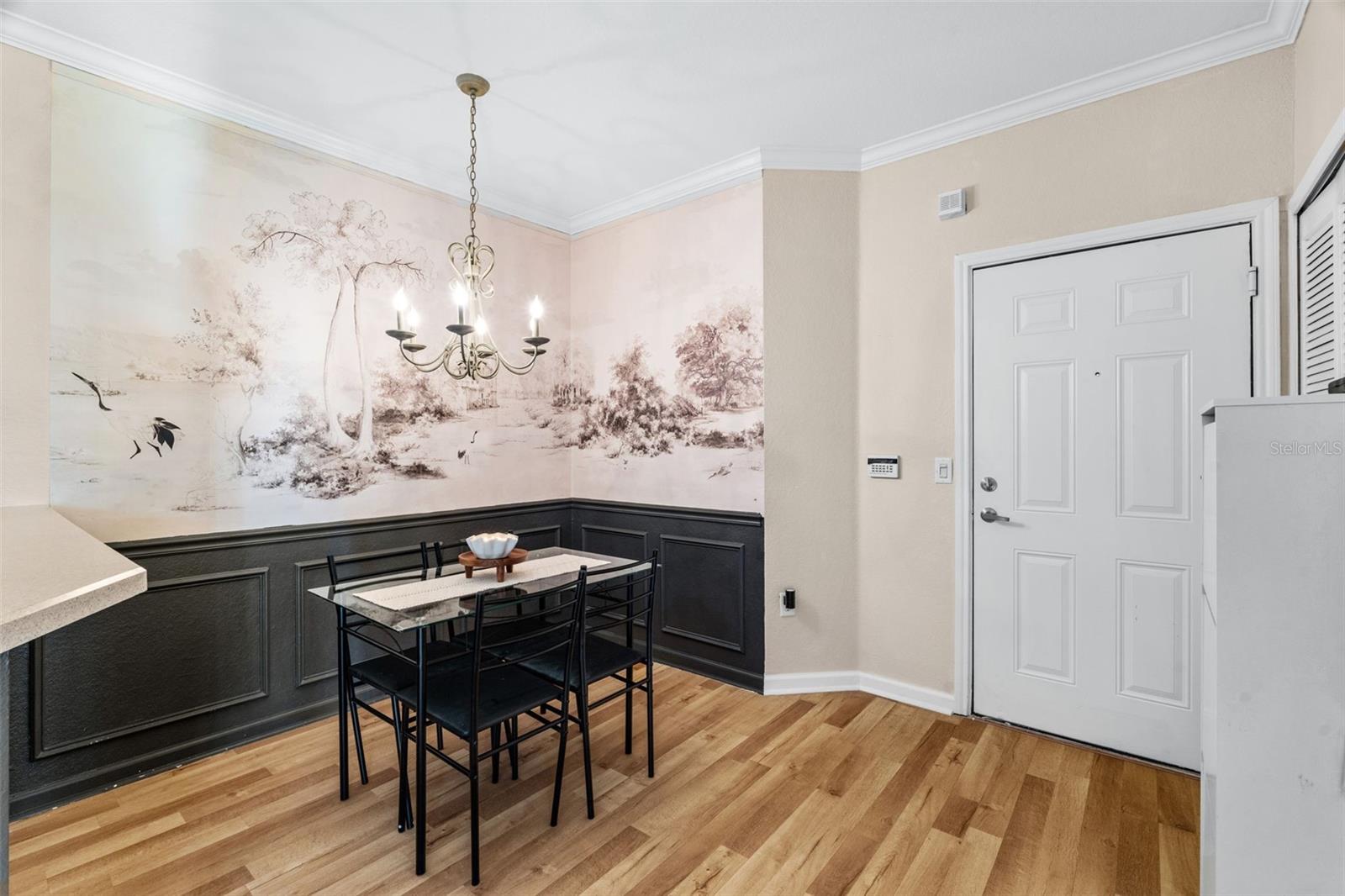 245 OLD VILLAGE CENTER CIR #7309