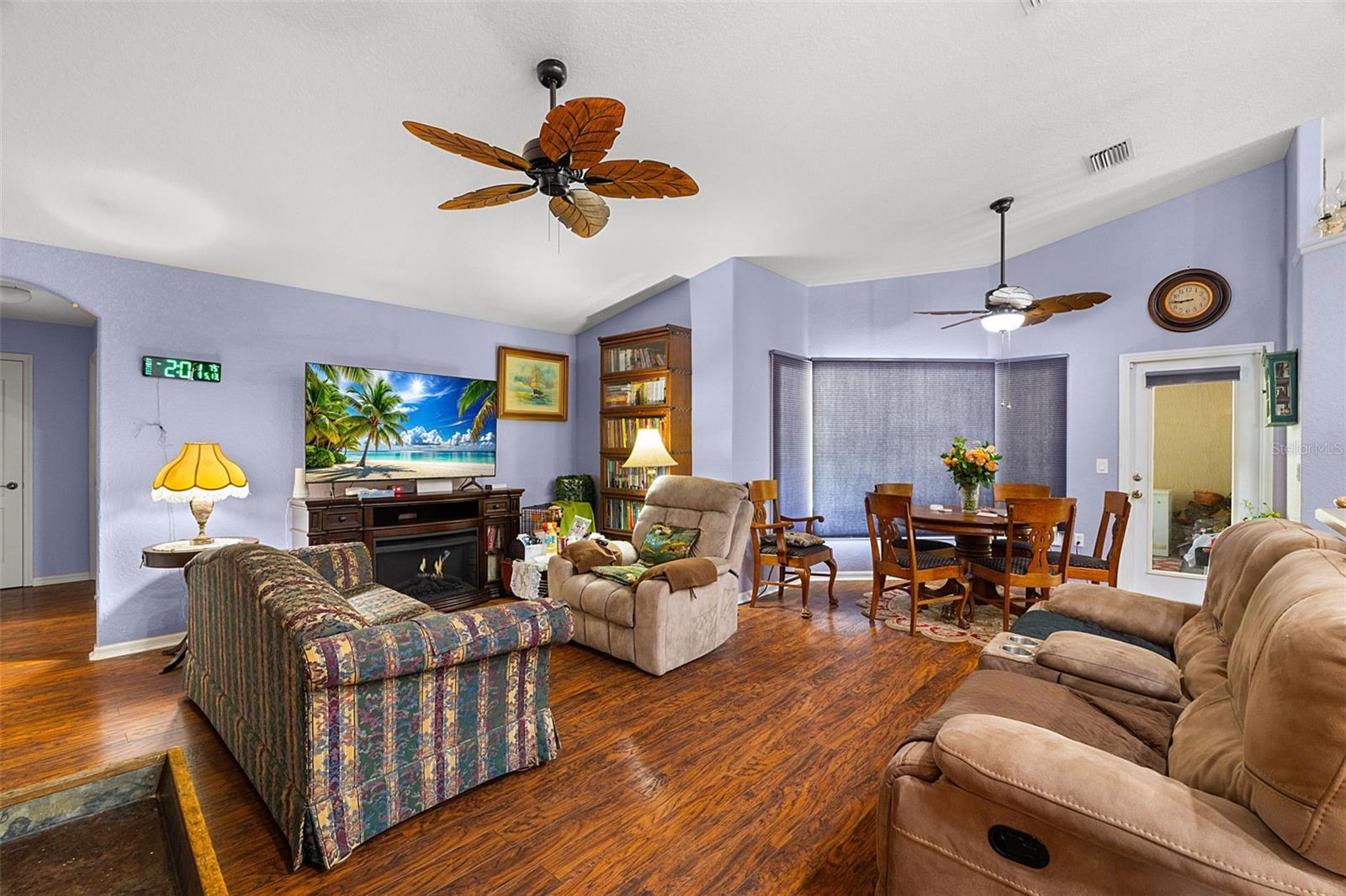 50 NE 35TH ST