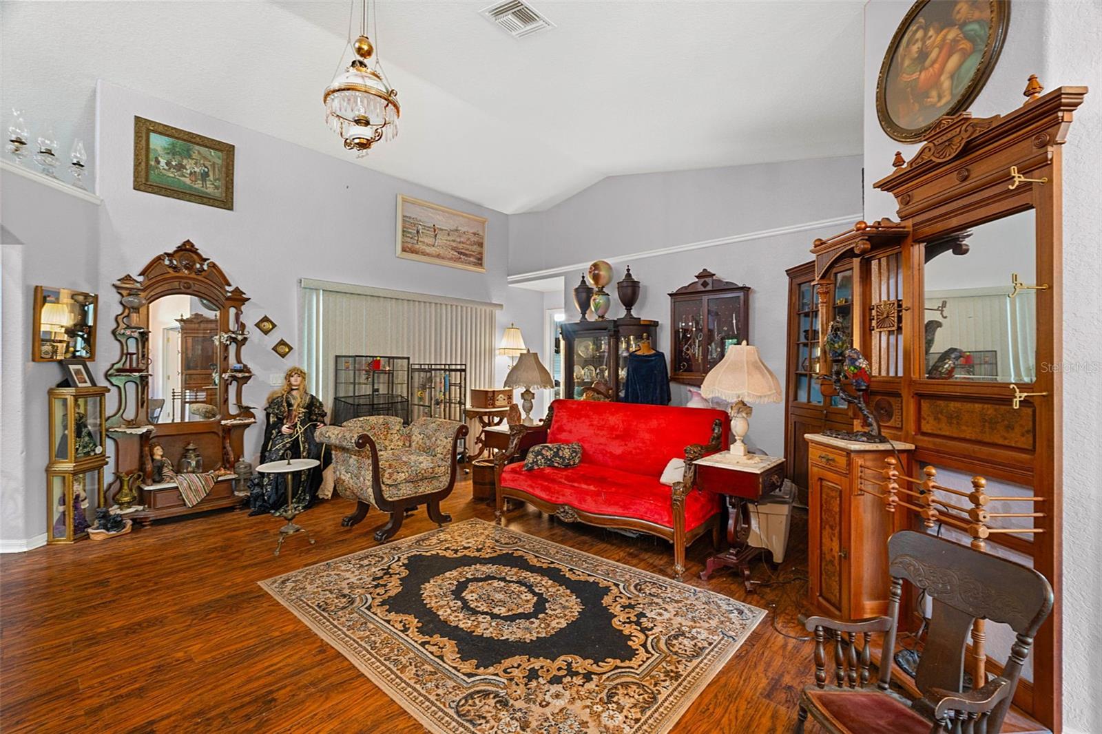 50 NE 35TH ST