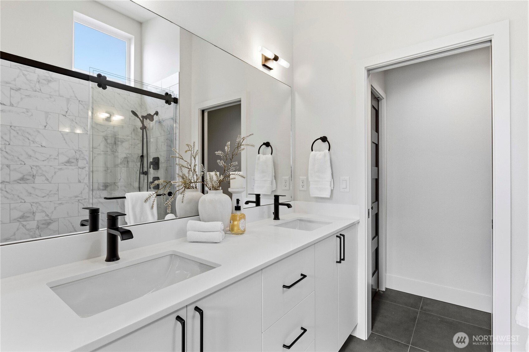 2560 SE 30th Avenue W Unit: 2