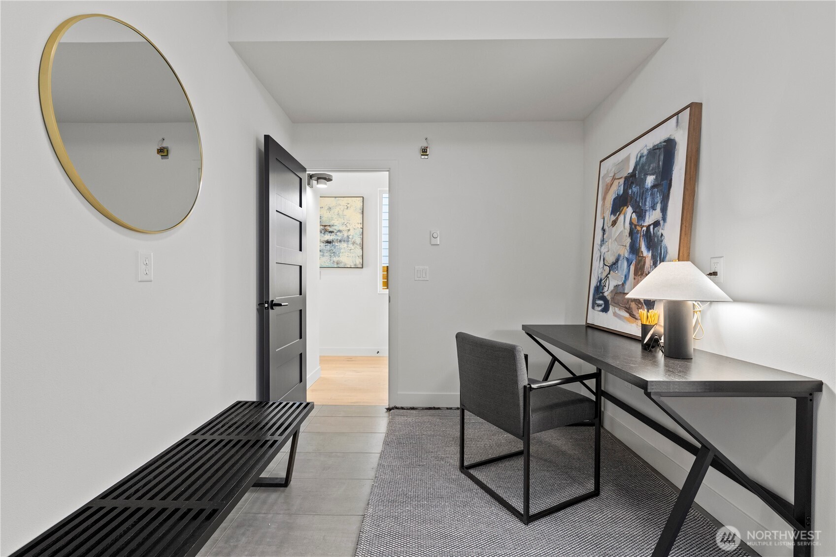 2562 30th Avenue W Unit: 3