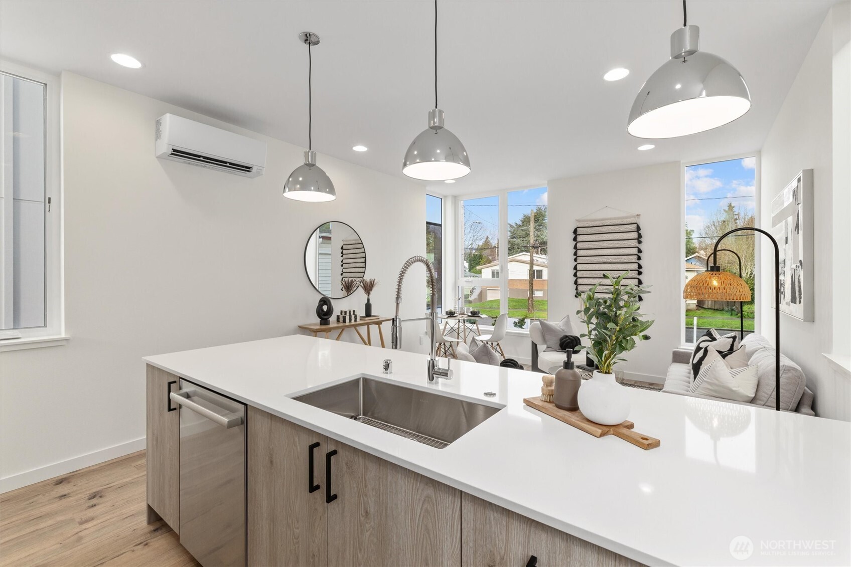945 NW 61st Street