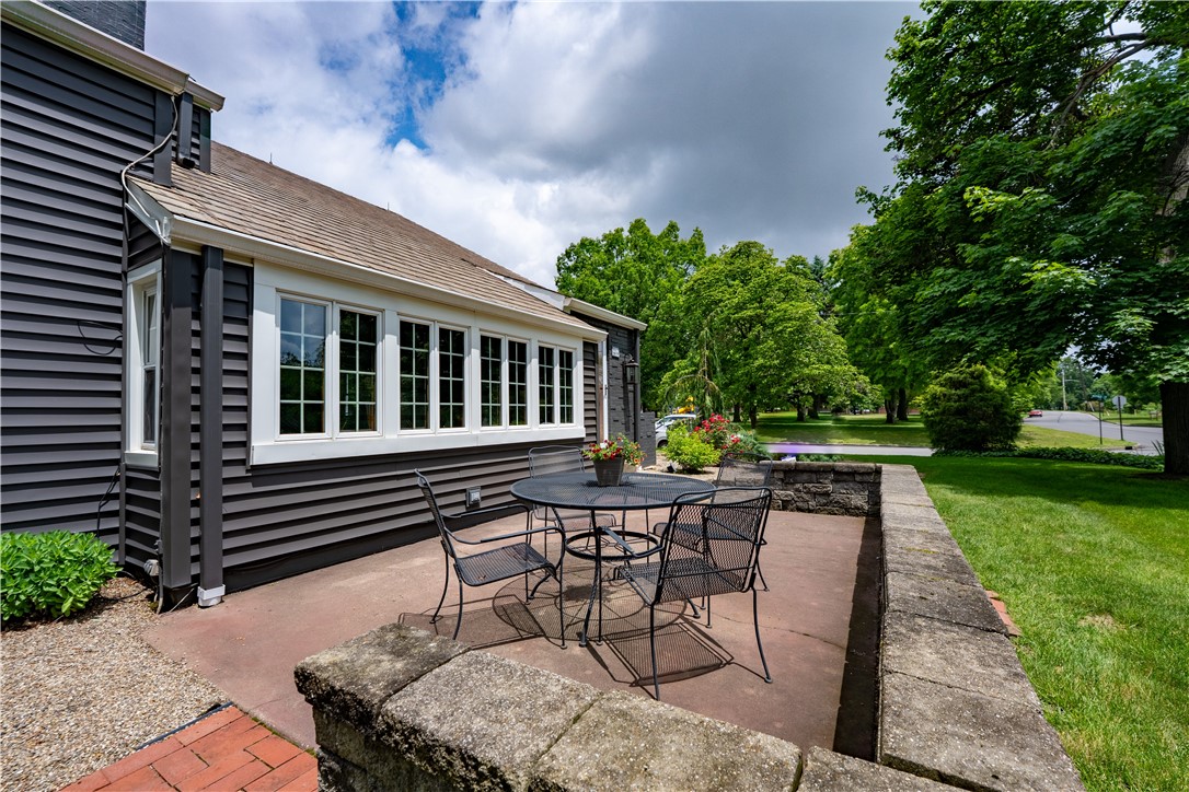 1200 River Rd