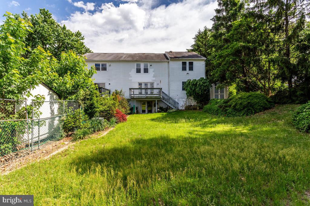 7607 STONEY HARBOR COURT