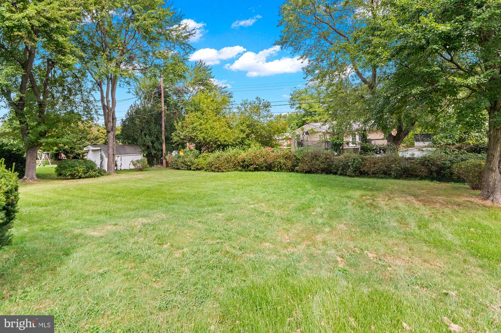 405 SYCAMORE ROAD