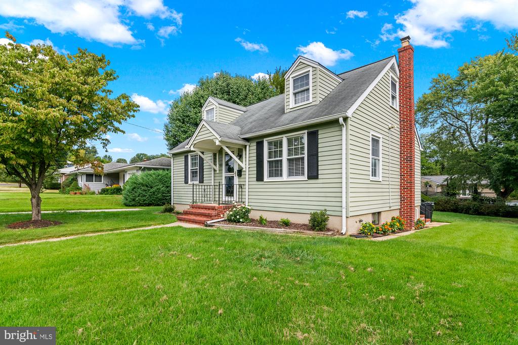 405 SYCAMORE ROAD