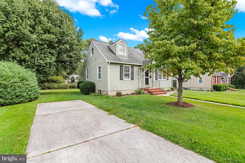 405 SYCAMORE ROAD