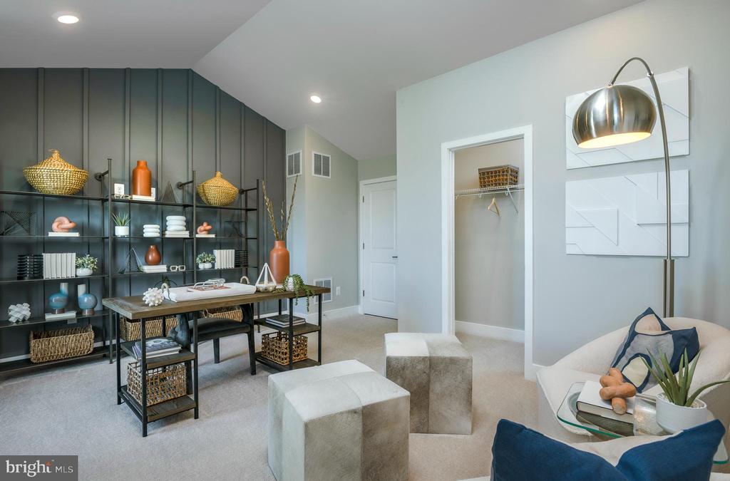 1843 RITTER DRIVE