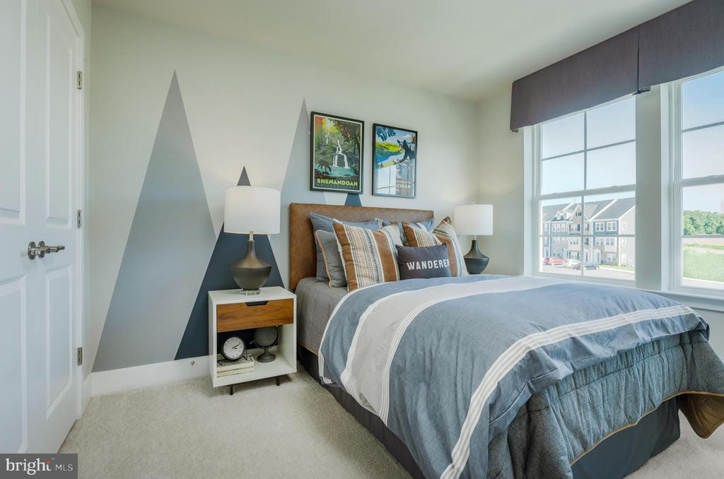1843 RITTER DRIVE