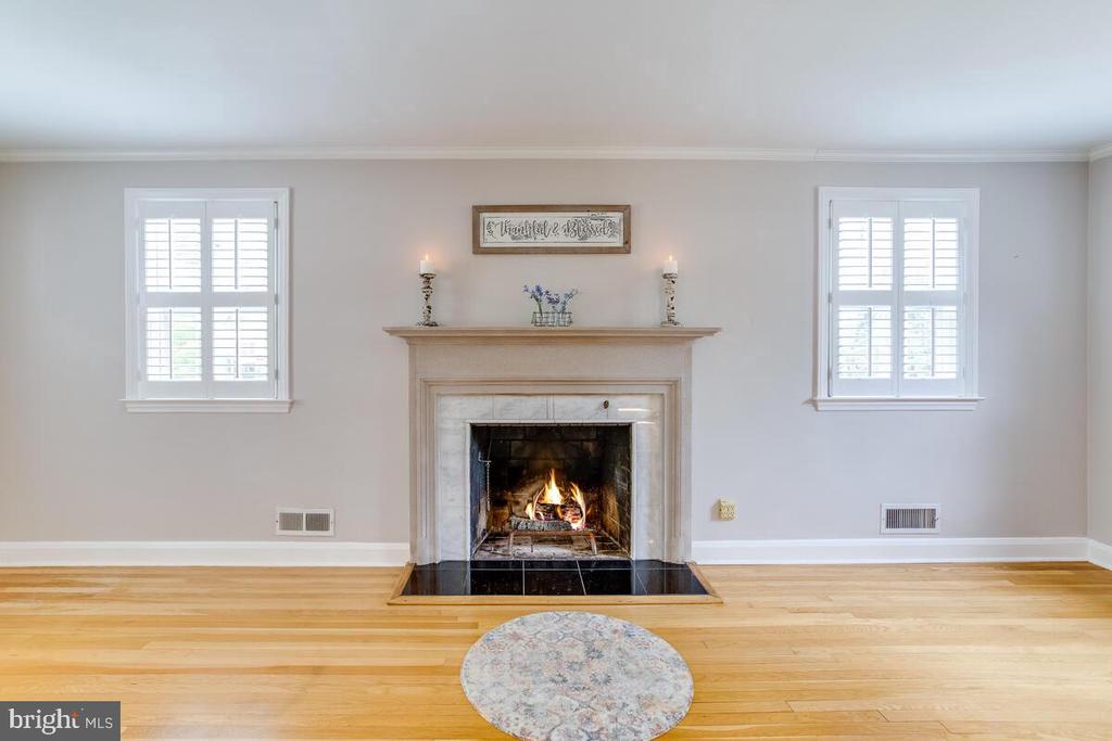 33 DUNMORE ROAD
