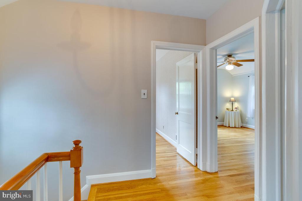 33 DUNMORE ROAD