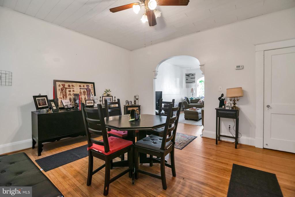 6328 FREDERICK ROAD