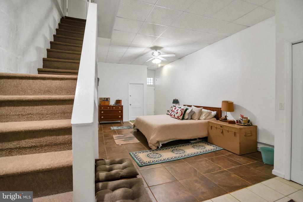 6328 FREDERICK ROAD