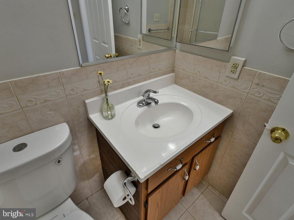 211 GREEN FERN WAY