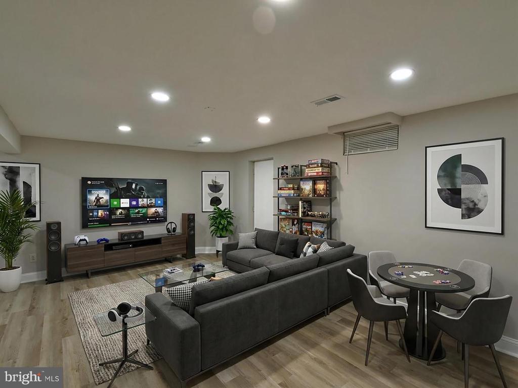 211 GREEN FERN WAY