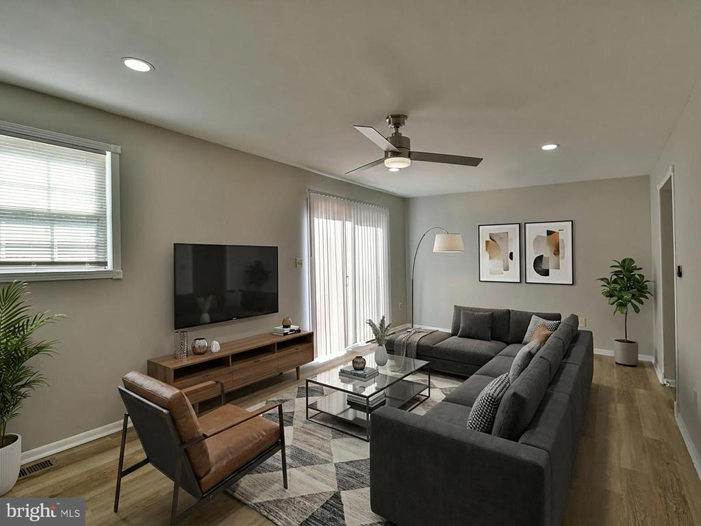 211 GREEN FERN WAY