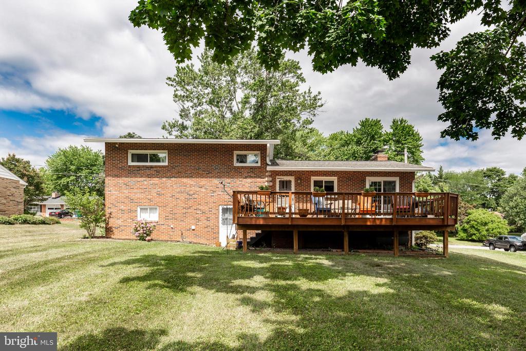 705 FRANKLIN AVENUE