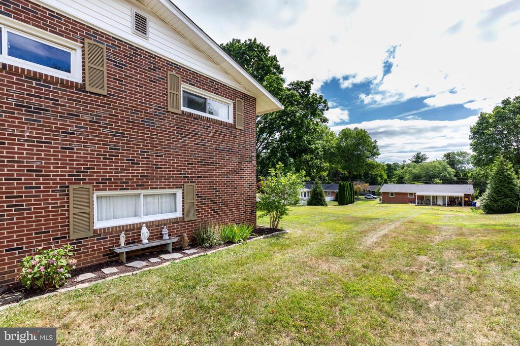 705 FRANKLIN AVENUE