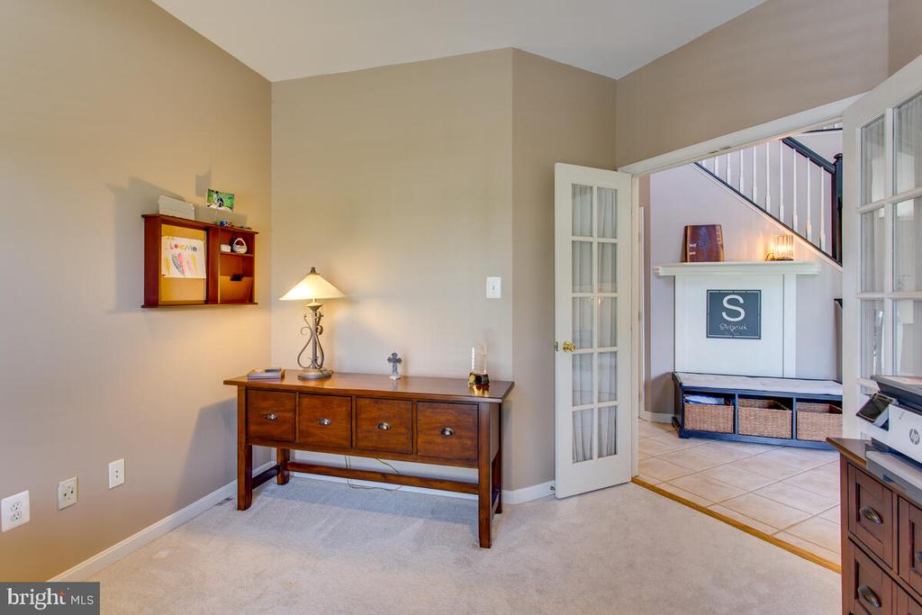 801 KITTERY DRIVE
