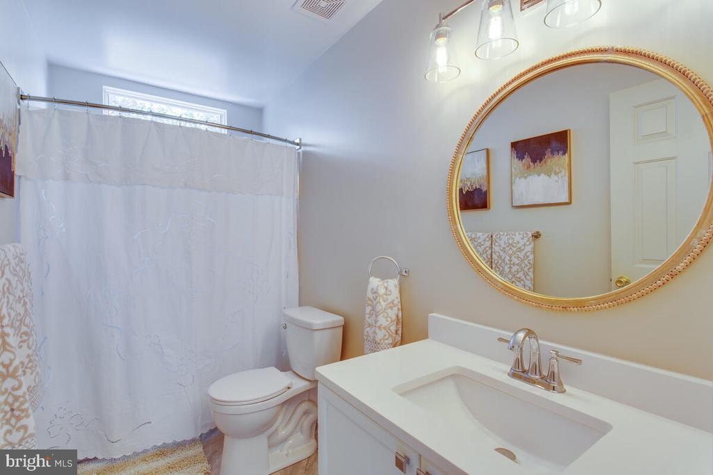 801 KITTERY DRIVE