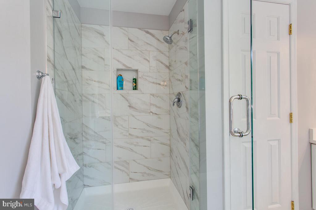 801 KITTERY DRIVE