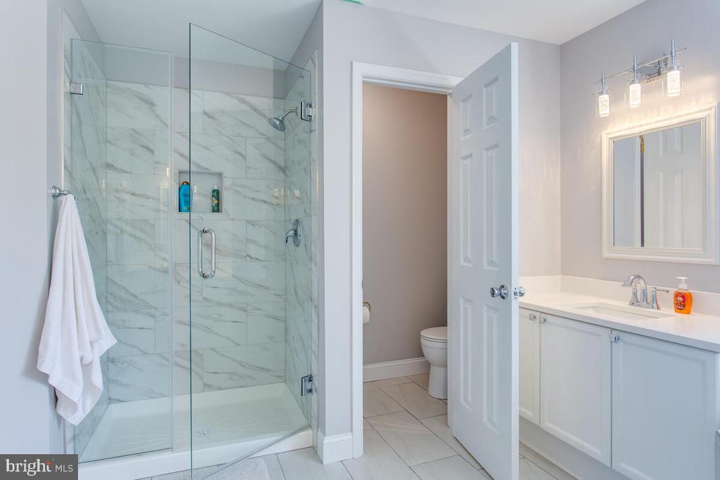 801 KITTERY DRIVE