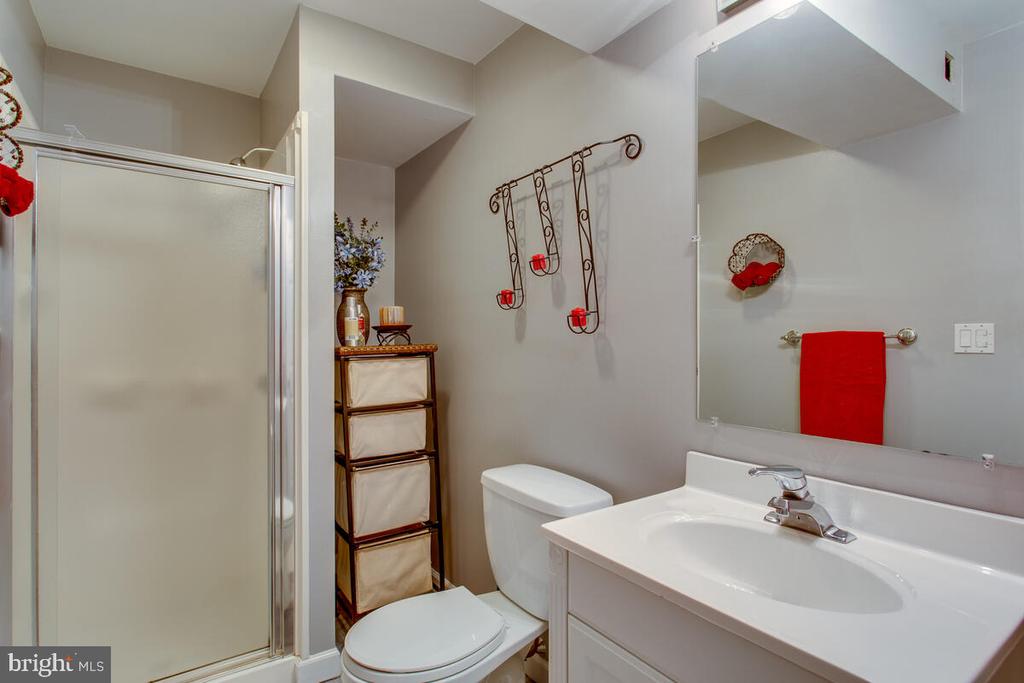 801 KITTERY DRIVE