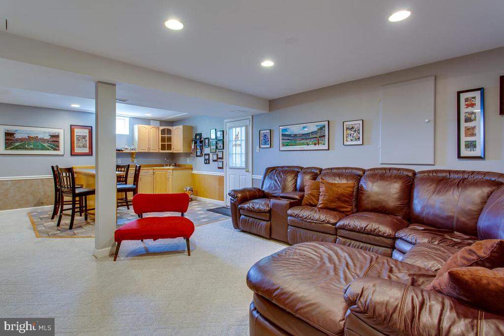 801 KITTERY DRIVE