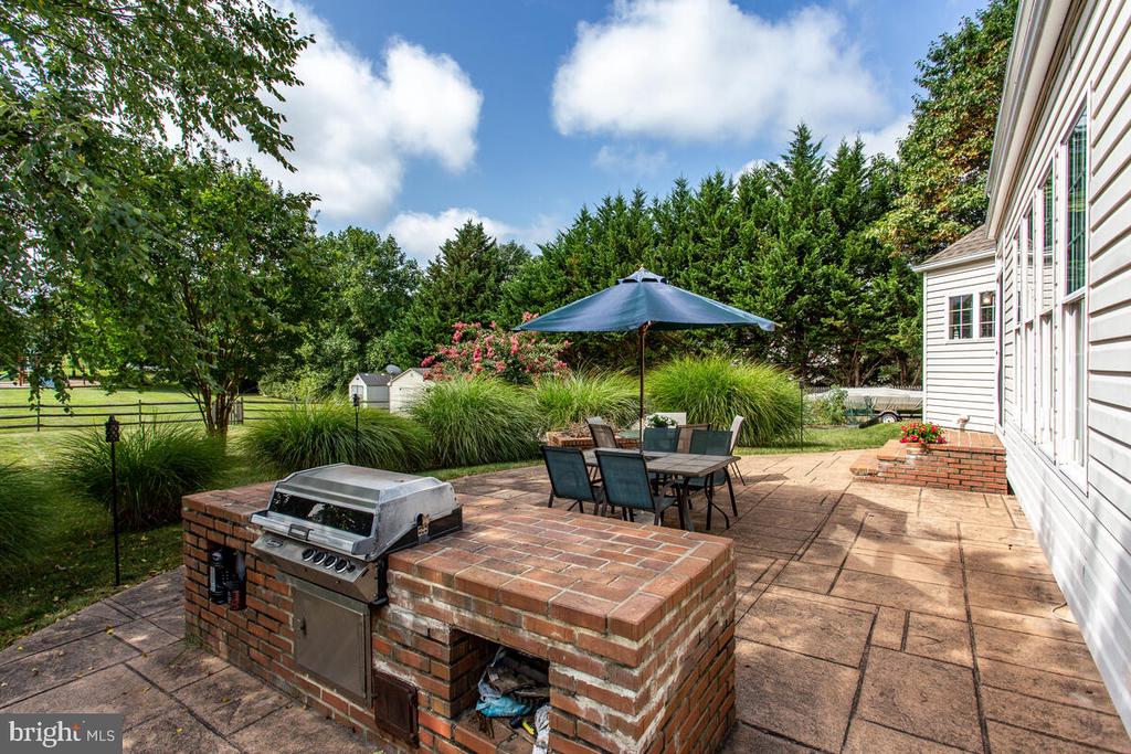 801 KITTERY DRIVE