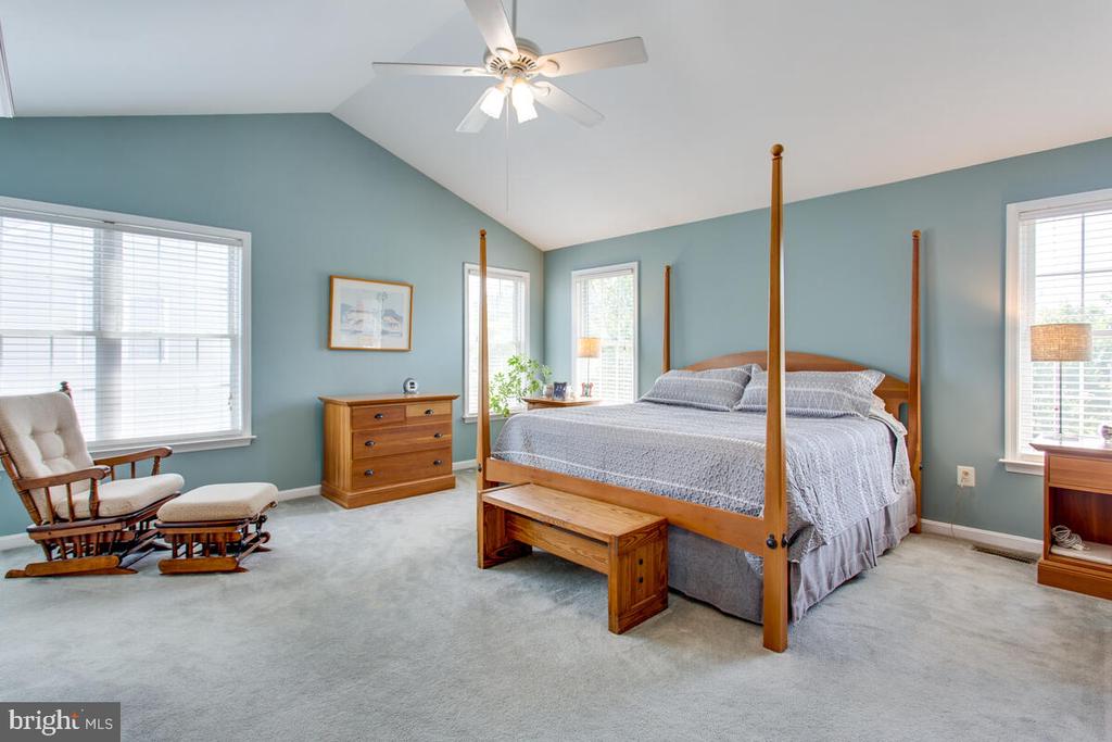 801 KITTERY DRIVE
