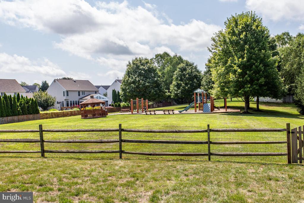 801 KITTERY DRIVE