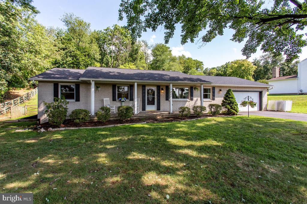903 WINCHESTER DRIVE