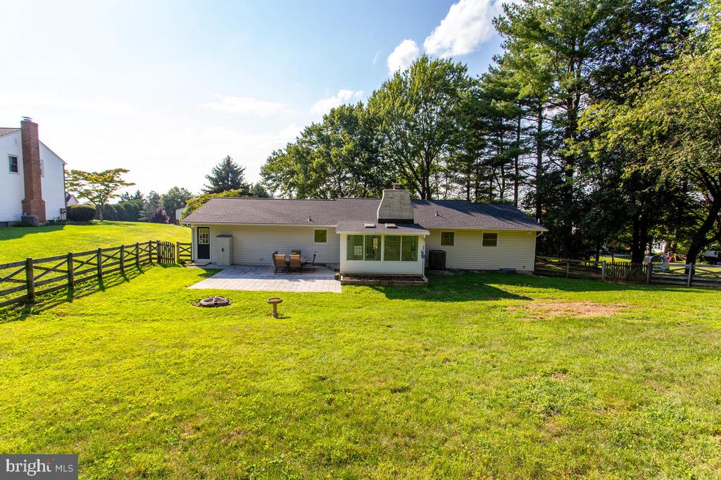 903 WINCHESTER DRIVE