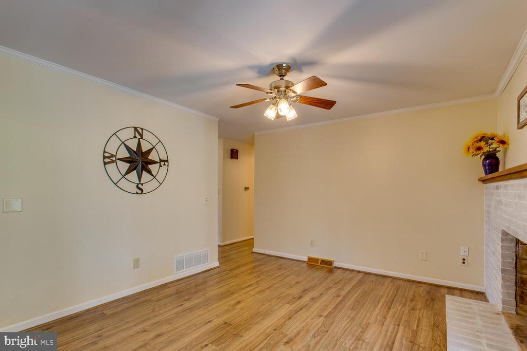 903 WINCHESTER DRIVE