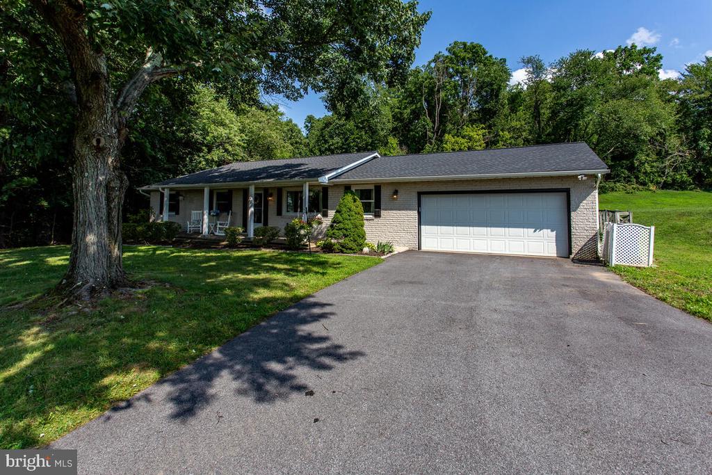 903 WINCHESTER DRIVE